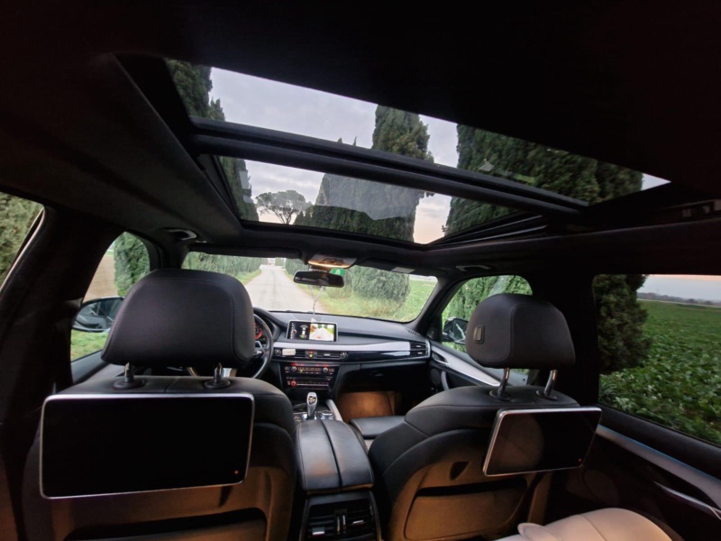 BMW X5 xdrive50i 2017 d'occasion — photo 8